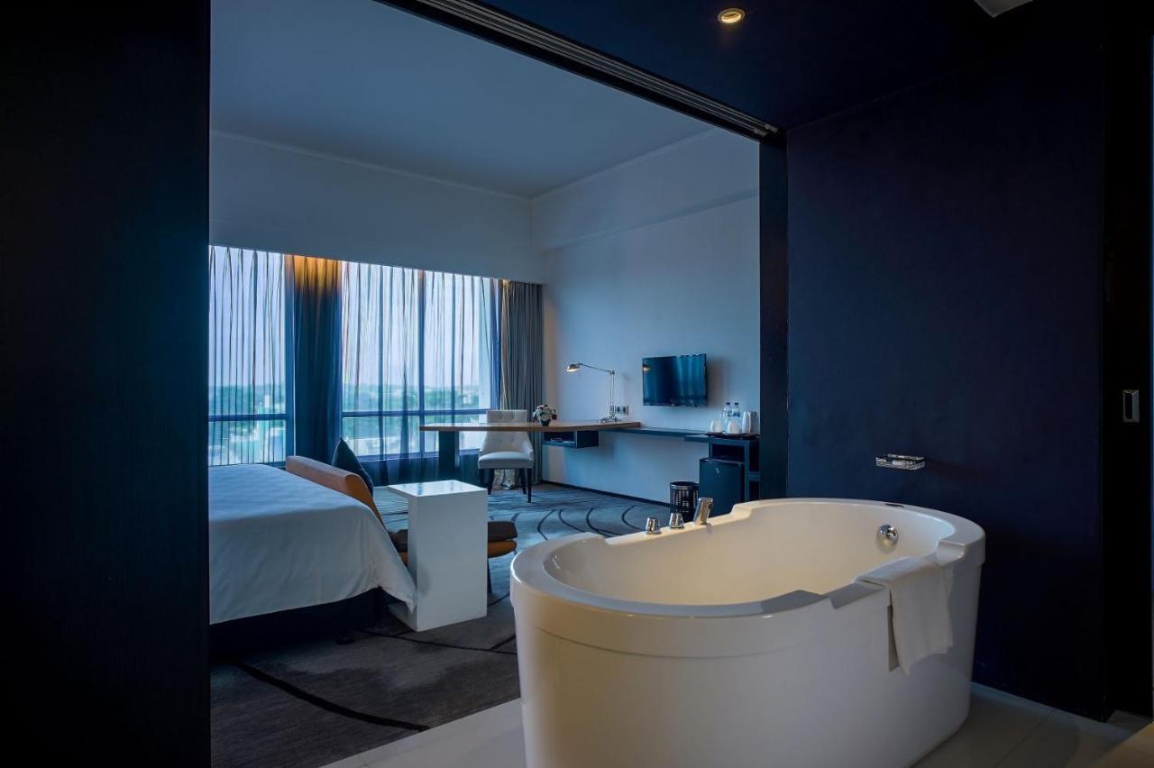Artotel Ts Suites Surabaja Exteriér fotografie